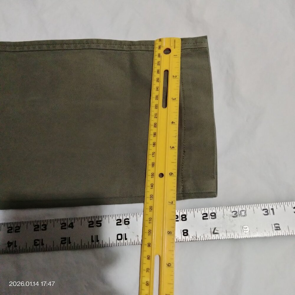 Levi's Men’s XX Chino Slim Taper Stretch 36x30 Green Pants NWT - Picture 3 of 6